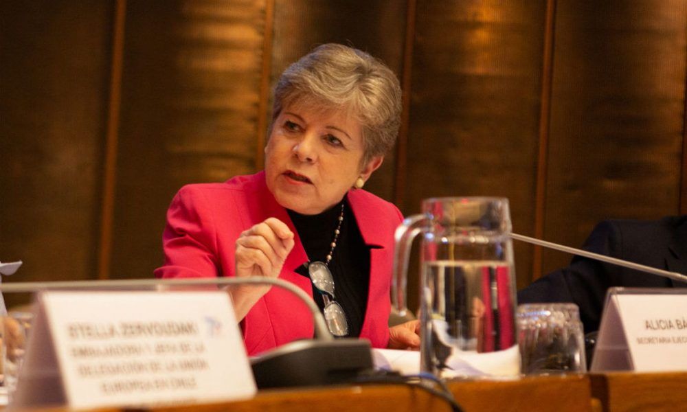 Suspenden ley antinmigrante de Texas hasta nuevo aviso: Bárcena