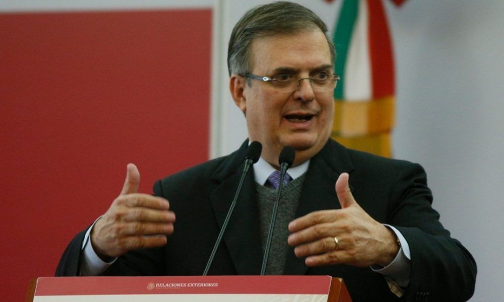 Vacuna-Ebrard