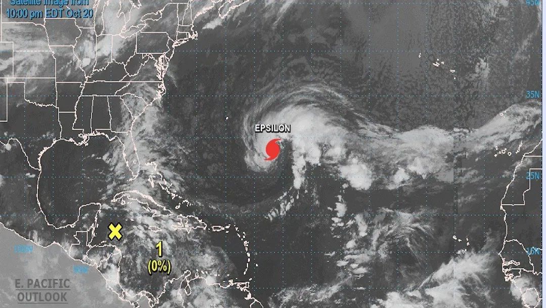 “Epsilon” se convierte en huracán. Noticias en tiempo real