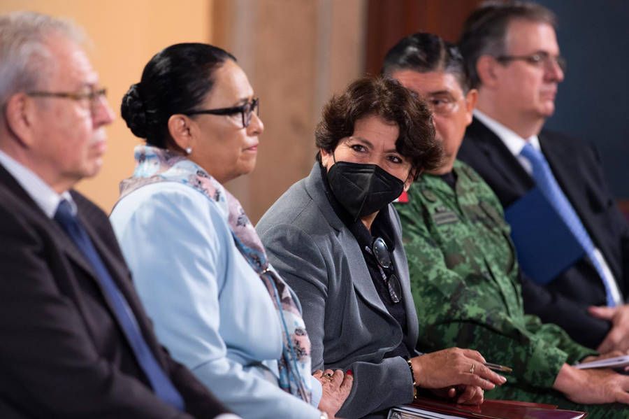 Se dará prioridad a vacunación en zonas turísticas como Quintana Roo