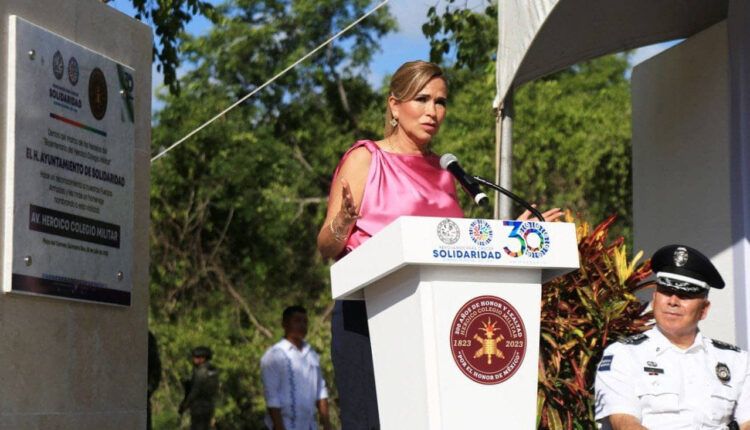 Inaugura Lili Campos avenida Heroico Colegio Militar
