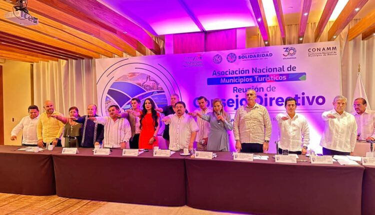 Lili Campos tomó protesta al Consejo Directivo de la ANMTUR