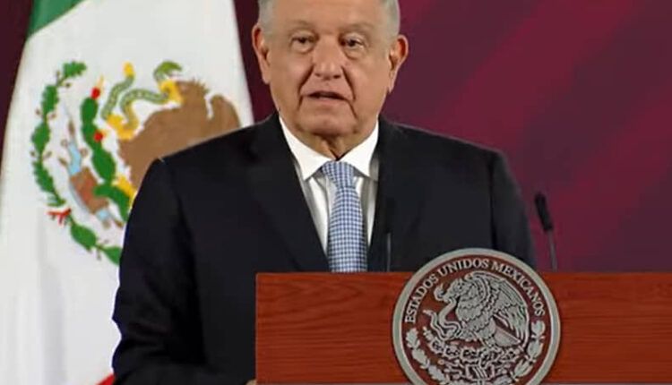 Bajarán dos conferencia mañaneras tras orden de autoridades electorales