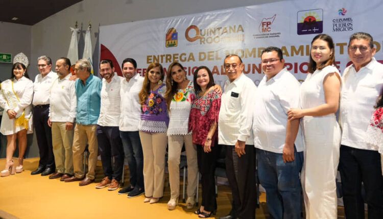 Recibe Cozumel nombramiento de "Pueblo Mágico"