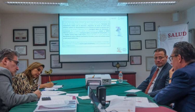 Gestiona gobierno del estado 30 ambulancias para Quintana Roo