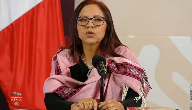 No existen impedimentos legales para entrega de libros: Leticia Ramírez