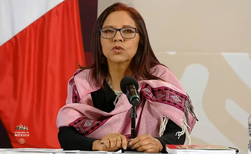 No existen impedimentos legales para entrega de libros: Leticia Ramírez