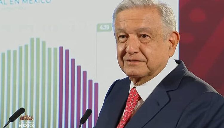 Celebra AMLO baja de la inflación en México
