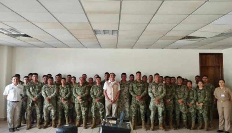 Imparten plática “Monitoreo Seguro de la Tortuga Marina” a elementos de la SEMAR