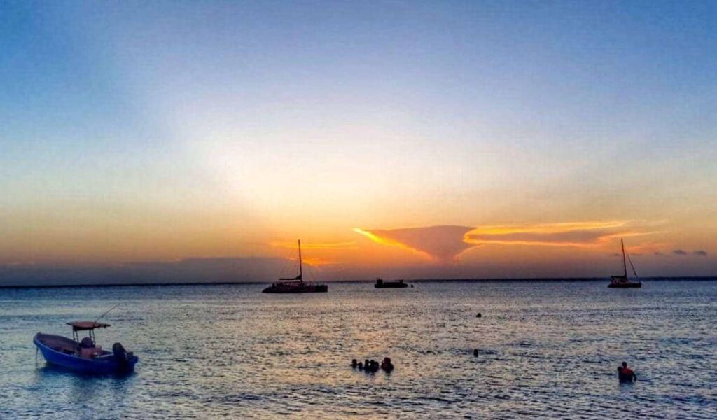 Obtiene Quintana Roo 21 galardones en los World Travel Awards 2023