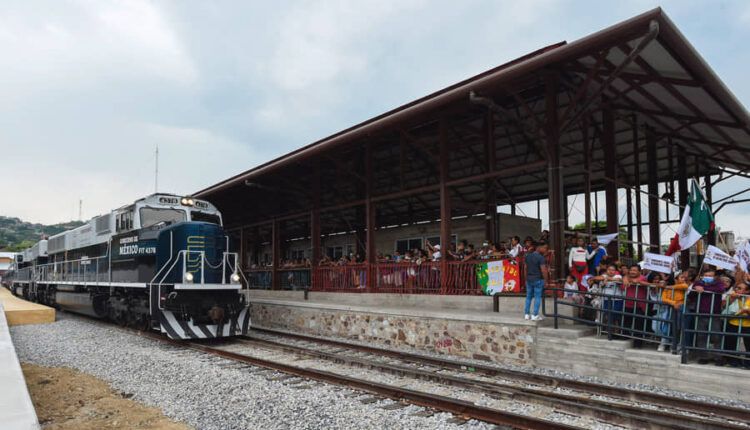 Realizó AMLO recorrido en el Tren Transístmico del Istmo