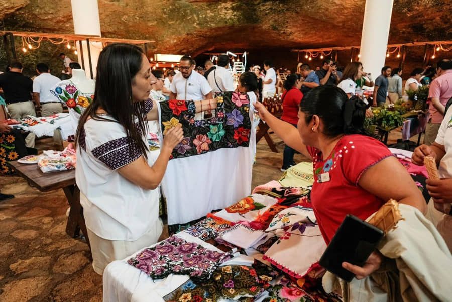 Impulsa la SEDE comercialización de productos quintanarroenses