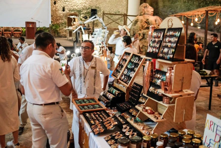 Impulsa la SEDE comercialización de productos quintanarroenses