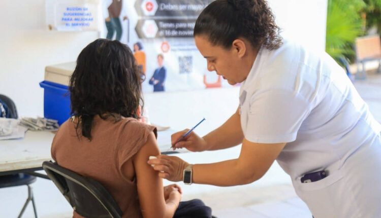 Jornada de vacunación de Covid e influenza