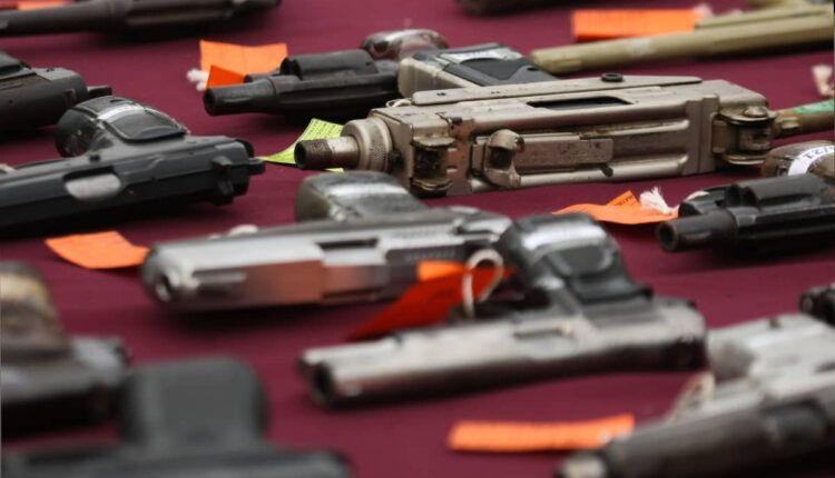 Gobierno endurece control de armas: prohíbe armas artesanales y restringe equipamiento militar