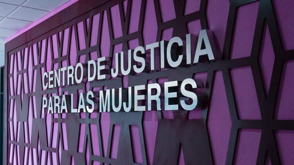 Solidaridad con acciones a favor de las mujeres