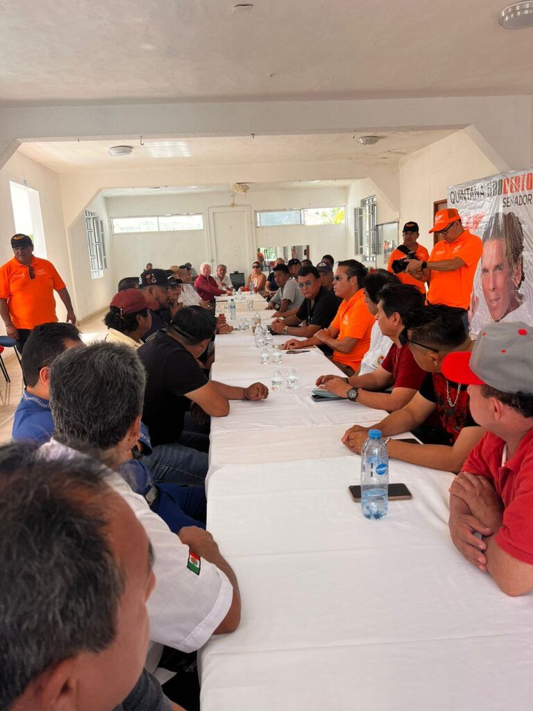 Promete Roberto Palazuelos a músicos revisión a fondo de la Ley Federal del Trabajo