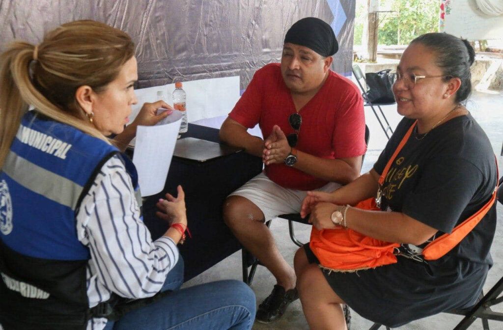 "Estoy Contigo" acerca servicios y atención en Faisanes y el Edén