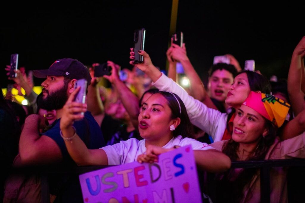Más de 20 mil personas vibraron con Jesse & Joy en el carnaval de Playa del Carmen