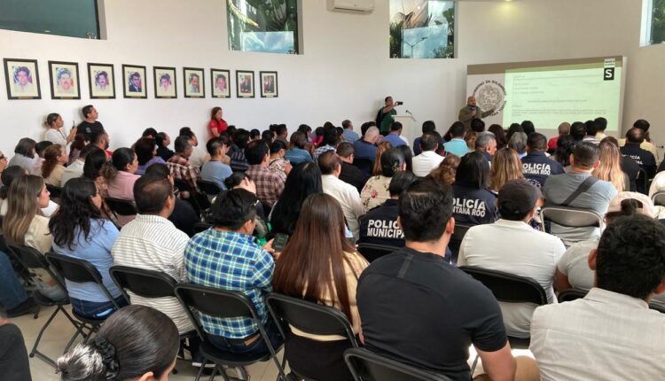 Imparten curso de “Acceso a la Información” a servidores públicos de Solidaridad