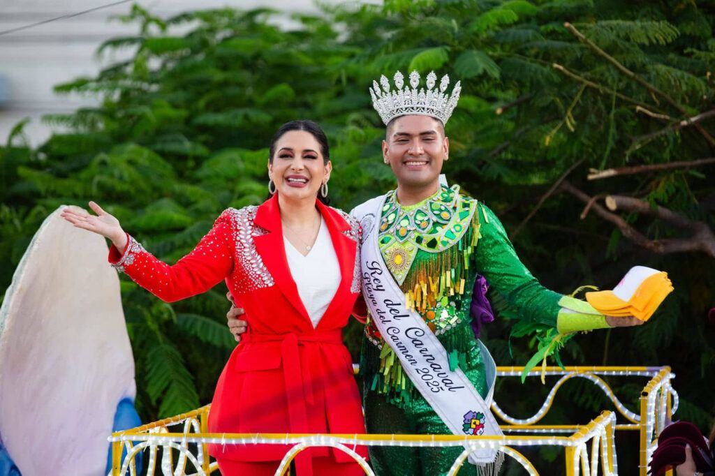 Juventud y tradición brillan en el Carnaval del Pueblo Playa del Carmen 2025