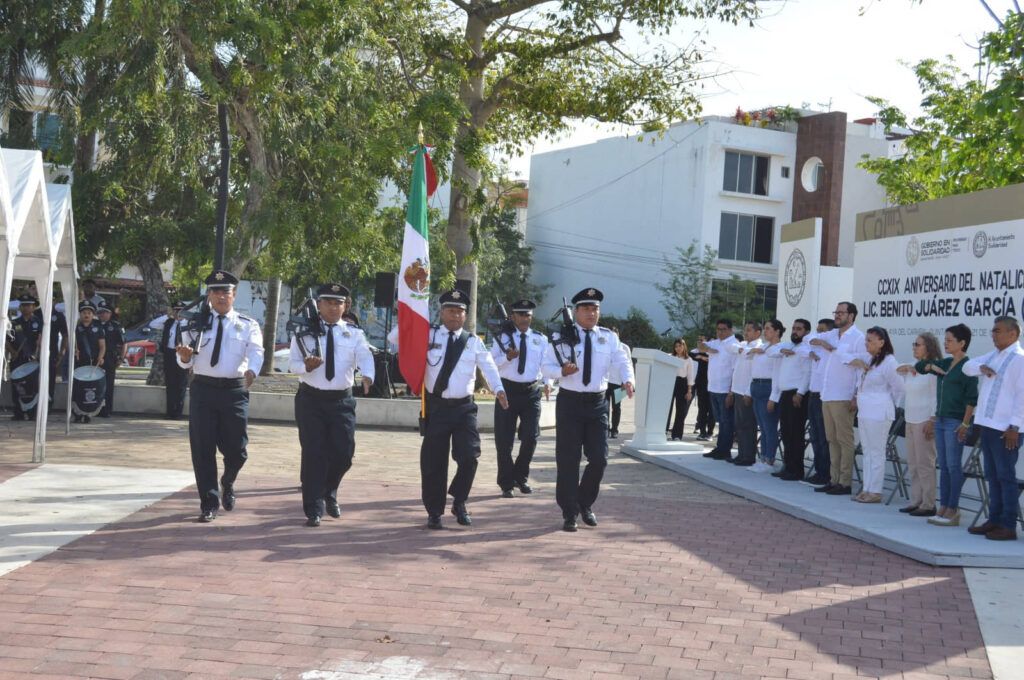 Gobierno de Playa del Carmen conmemora el 219 aniversario del natalicio de Benito Juárez
