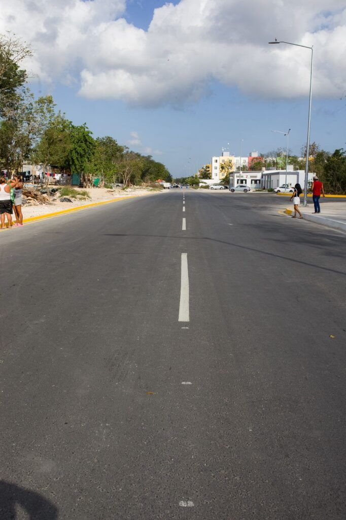 Más de 50 mil habitantes beneficiados con pavimentación de la avenida Constituyentes, en Misión de las Flores: Estefanía Mercado