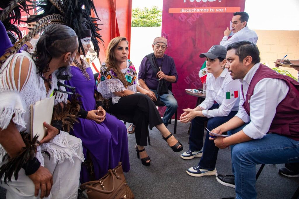 “La Voz del Pueblo” llegó a Puerto Aventuras; Estefanía Mercado acompaña a la Gobernadora durante la jornada