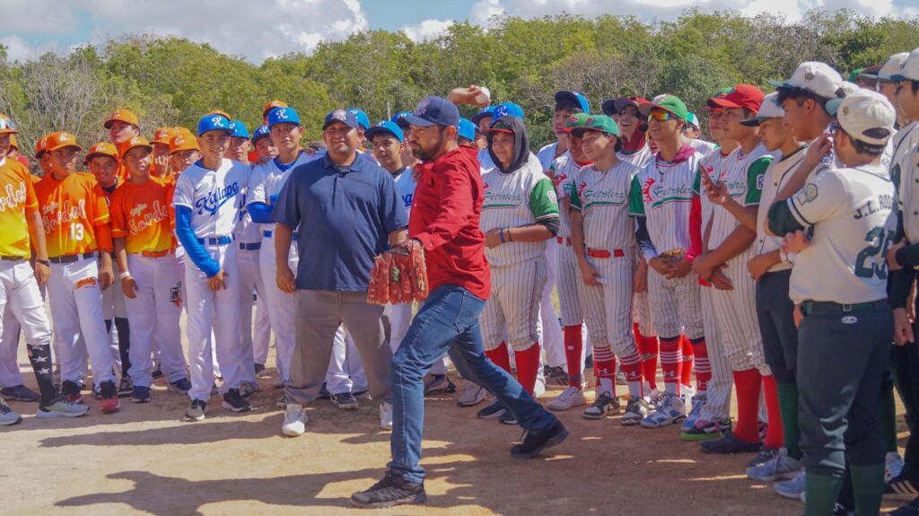 Inauguran en Playa Del Carmen el Torneo Regional Williamsport 2025