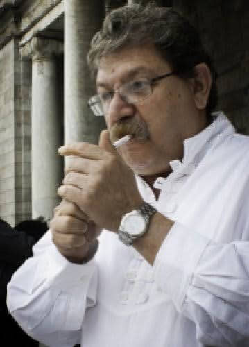 A cuatro manos: la novela que desenmascara las conspiraciones del siglo XX latinoamericano