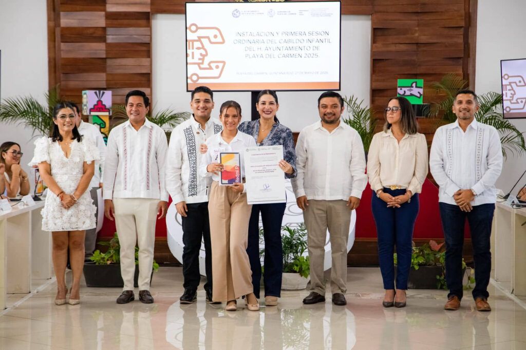 instalan el Cabildo Infantil 2025 en Playa del Carmen