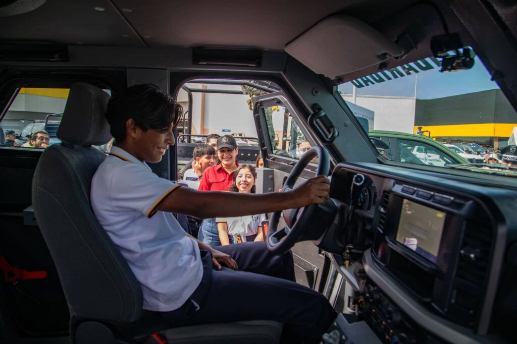 “Aquí queremos vivir en paz”; Estefanía Mercado impulsa programa de desarme en Playa del Carmen