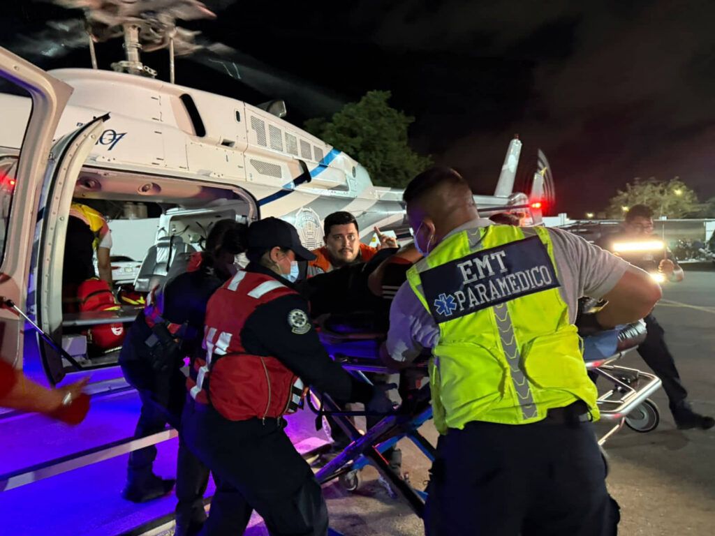 Helicóptero de la SSC Playa del Carmen realiza rescate aéreo luego de accidente en Puerto Morelos