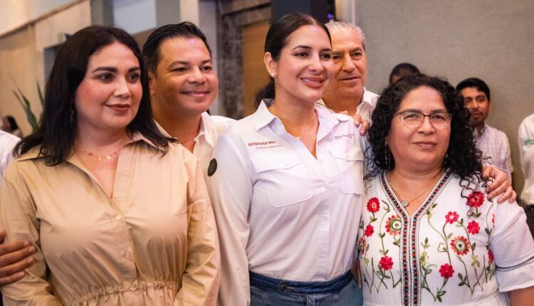 Reafirma Gobierno de Estefanía Mercado compromiso con la transparencia; Playa del Carmen se suma a la jornada de capacitación a autoridades estatales y municipales.