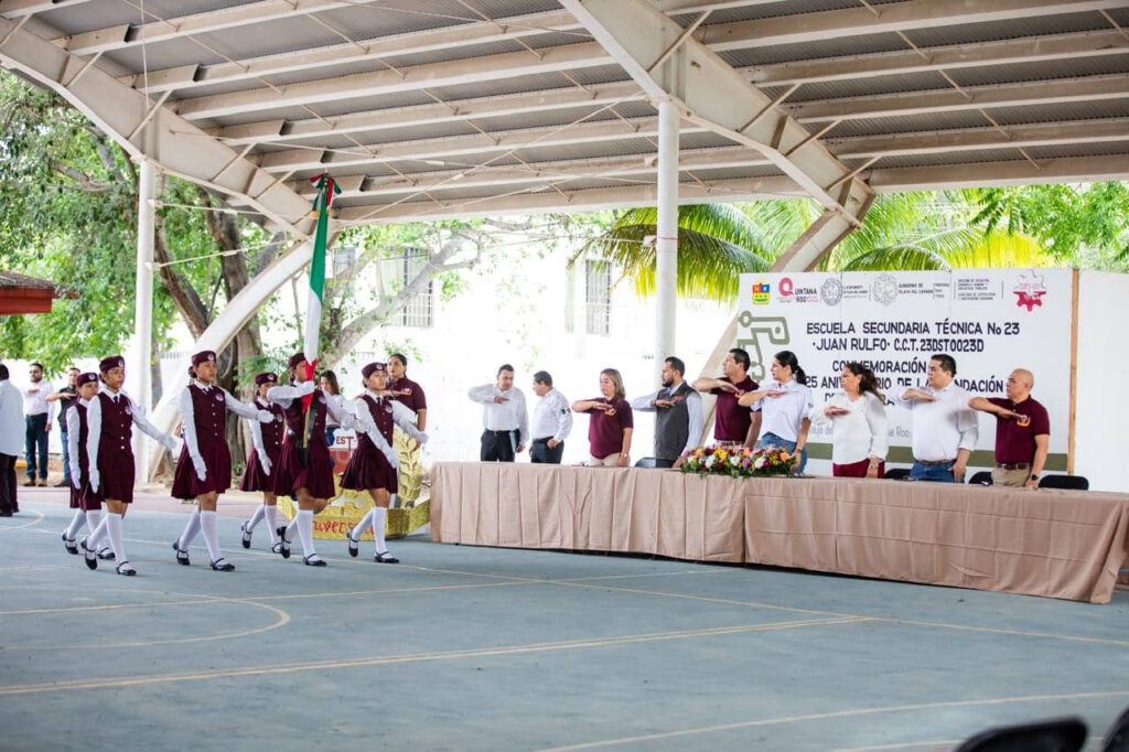 Celebra la Técnica 23 sus 25 años formando líderes en Playa del Carmen