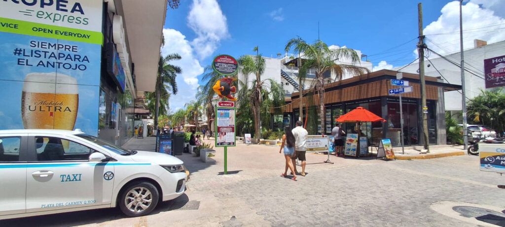 Pequeños hoteles de Playa del Carmen enfrentan un verano con ocupación desigual y tarifas deprimidas
