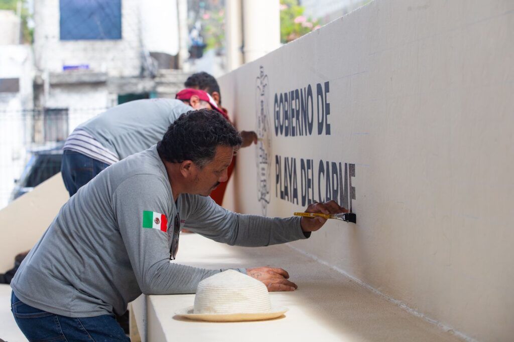 Inicia programa de rehabilitación de 376 parques en el municipio