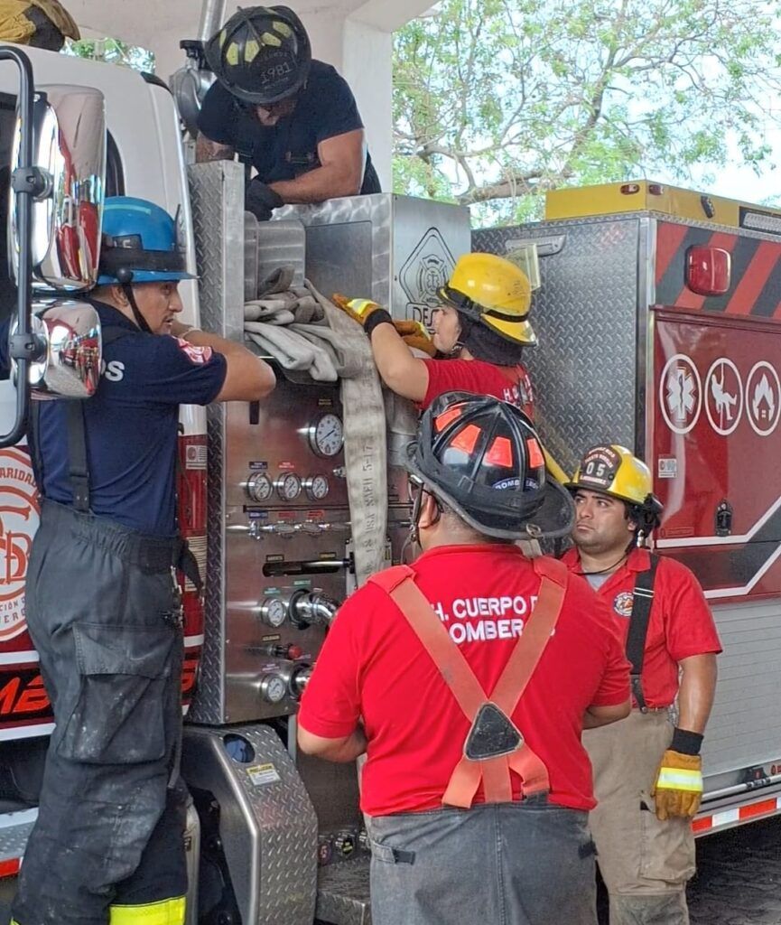 Gobierno de Estefanía Mercado fortalece lazos de colaboración regional en materia de Protección Civil