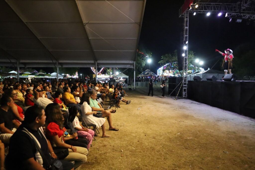 Histórica participación de artistas locales en la Feria del Carmen 2025