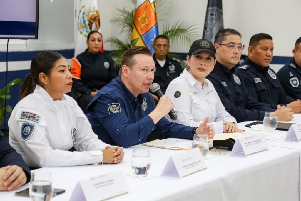 Gobierno de Estefanía Mercado presenta y ratifica alto mando policial con enfoque en profesionalización y cercanía ciudadana