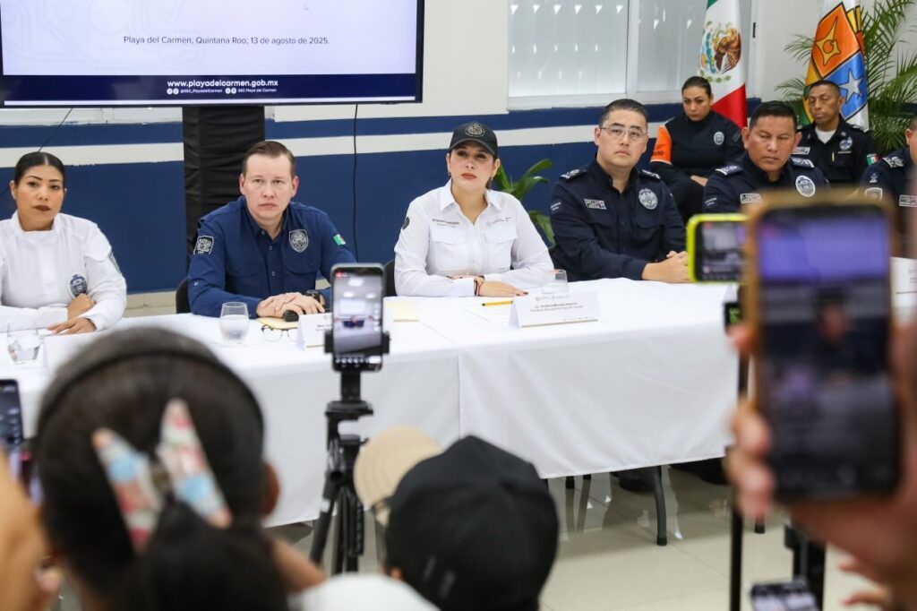 Gobierno de Estefanía Mercado presenta y ratifica alto mando policial con enfoque en profesionalización y cercanía ciudadana