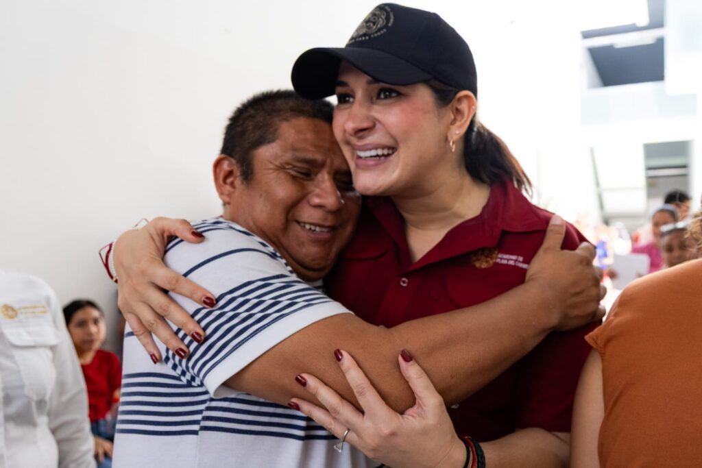 Más de mil playenses participan en el arranque del programa social “Playa Llena, Corazón Contento”