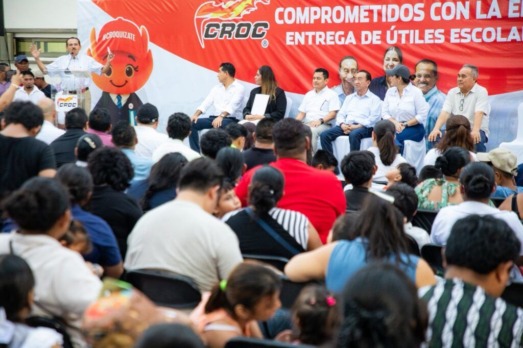 Estefanía Mercado reafirma compromiso con la educación, la salud y el transporte digno en Playa del Carmen