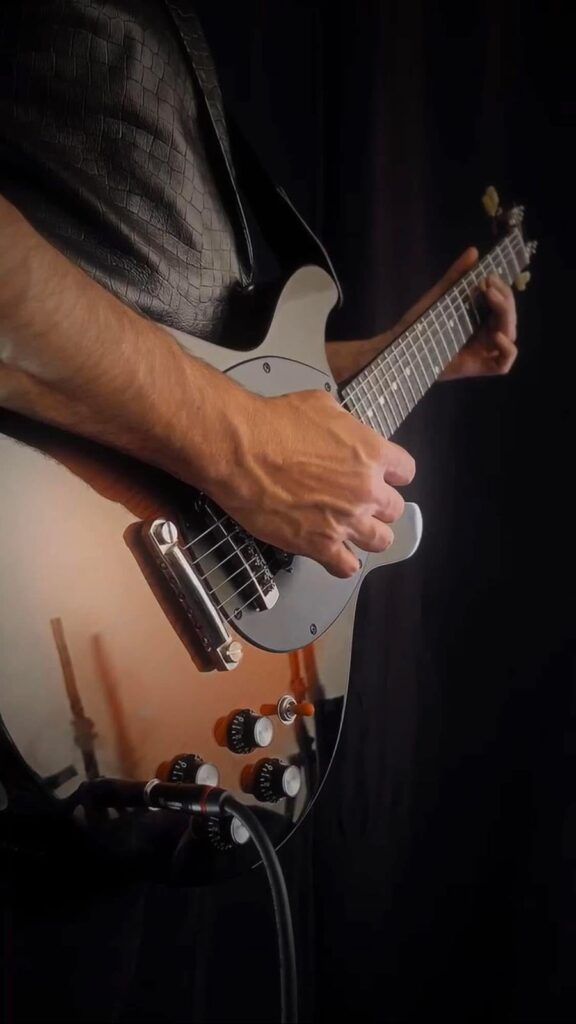 Fallece Eduardo Castellanos, destacado laudero mexicano y fundador de Castellanos Guitars and Basses