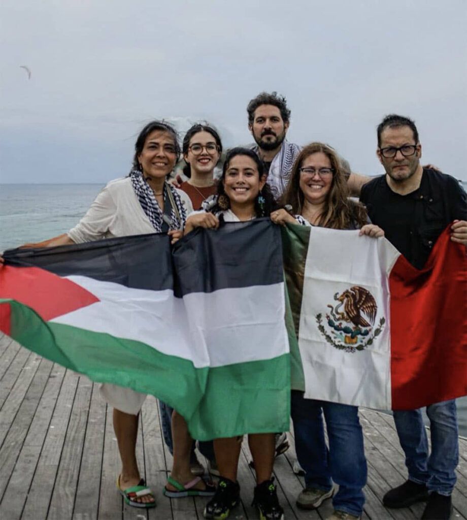 Ataque con dron a flotilla humanitaria a Gaza: atacan barco con periodista mexicano