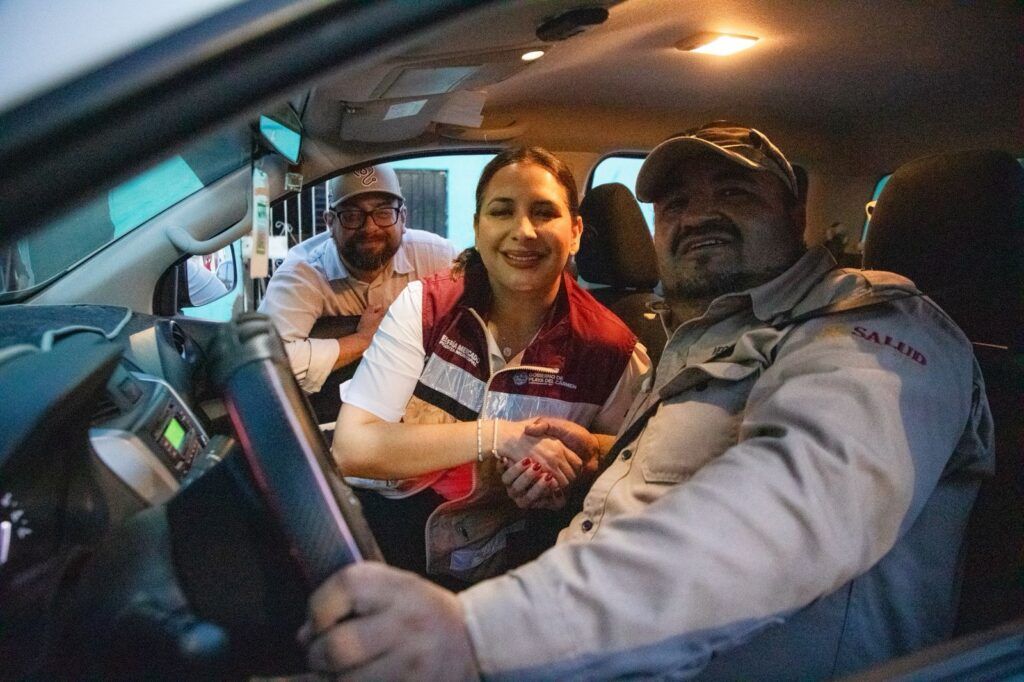 Estefanía Mercado lanza agresiva estrategia de fumigación para combatir al dengue en las colonias de Playa del Carmen