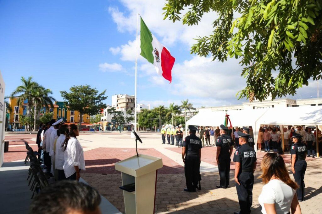 Gobierno de Estefanía Mercado conmemora el Día de la Armada de México con emotiva ceremonia cívica