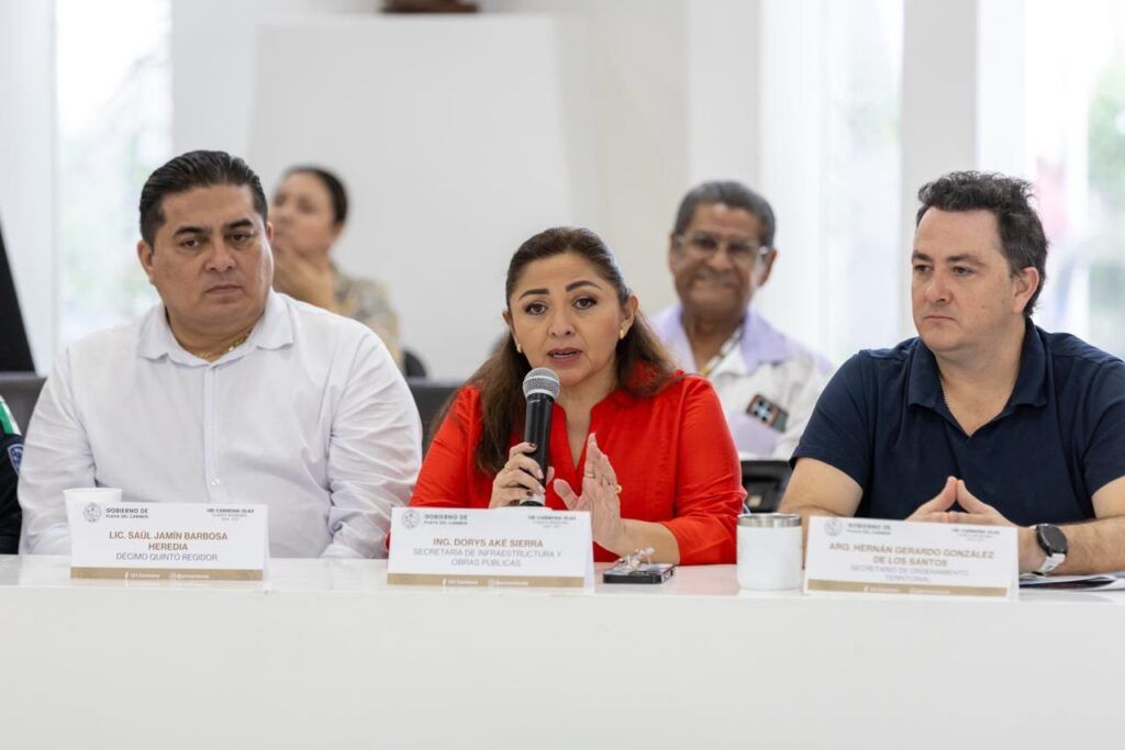 Gobierno de Playa del Carmen alerta sobre red de empresas clandestinas colgadas en postes de telefonía, electricidad y alumbrado público