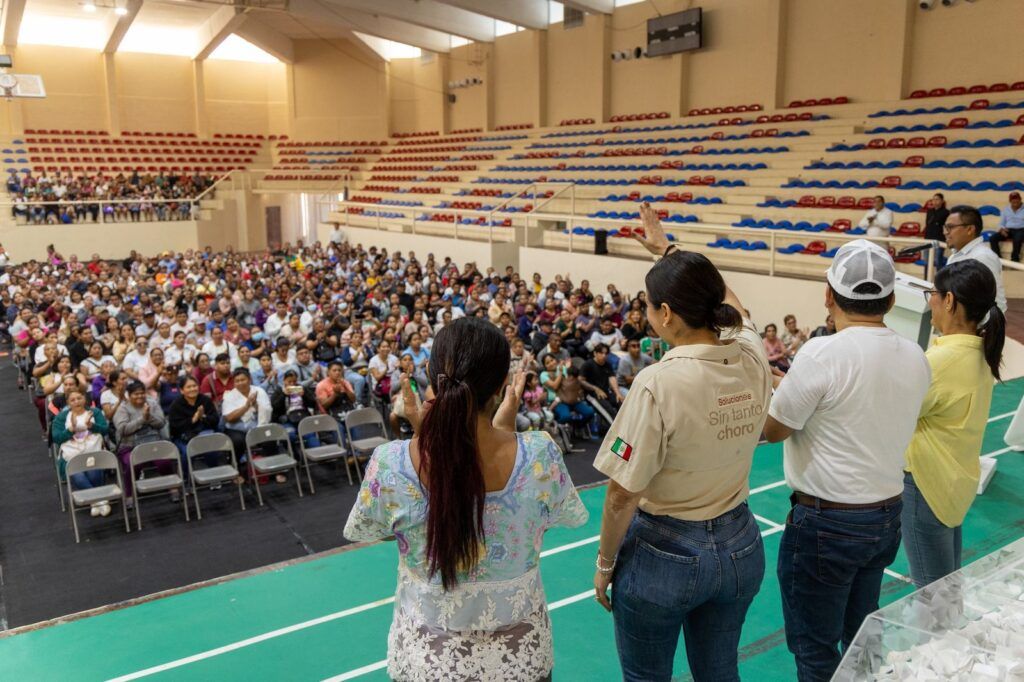 Gobierno de Estefanía Mercado se suma a la transformación nacional con el sorteo de 1,315 viviendas del bienestar