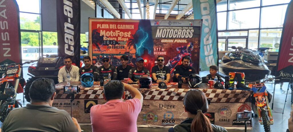 Motocross y Motofest toman Playa del Carmen